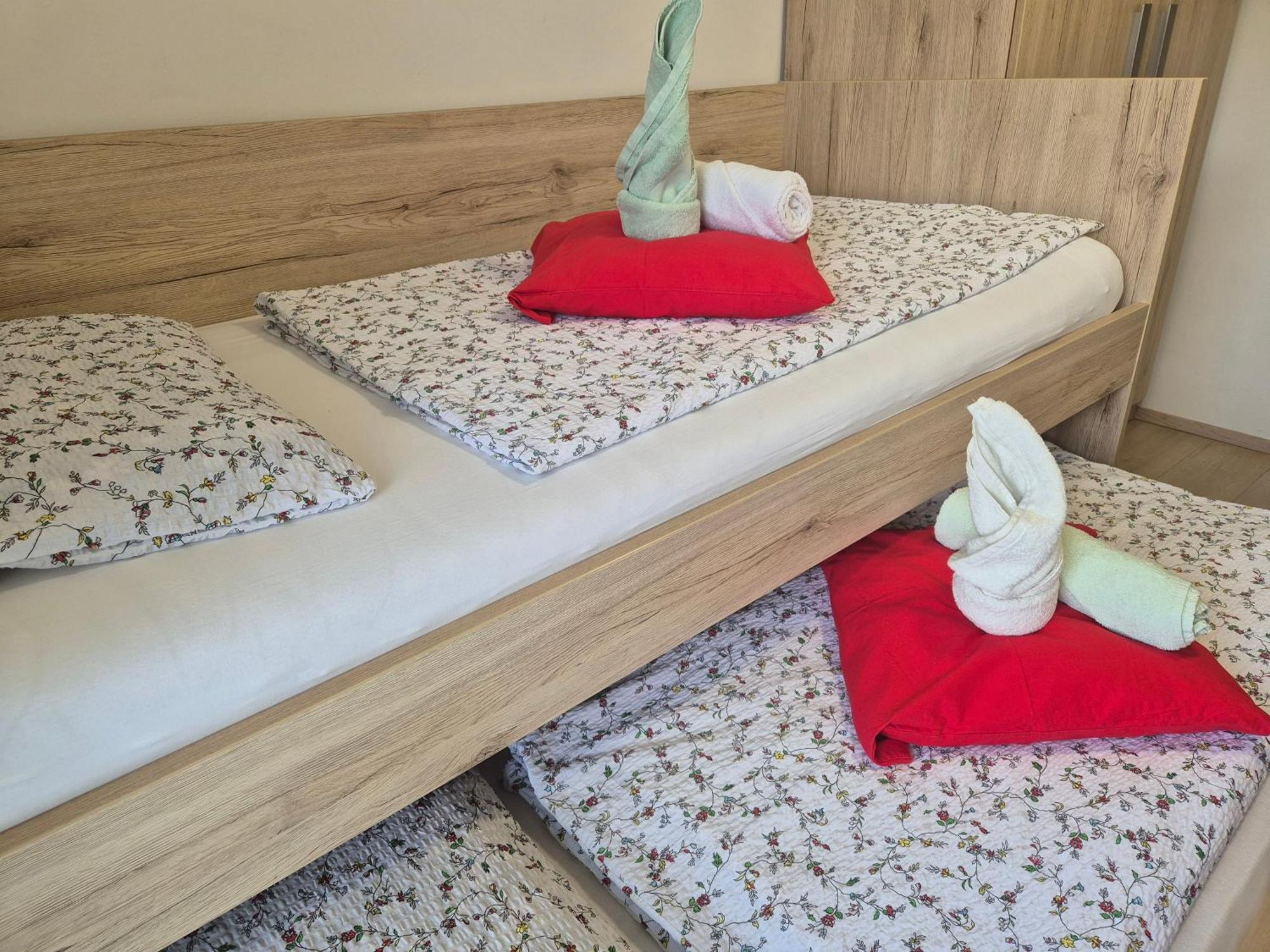 Apartma Simona Бохинь Экстерьер фото